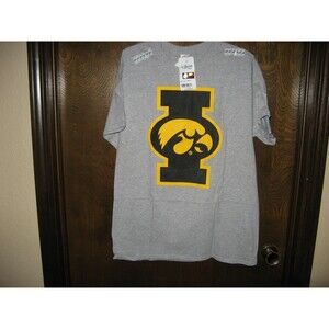 Mens Iowa Hawkeye Logo Grey T-Shirt Size L NWT NEW WITH TAGS